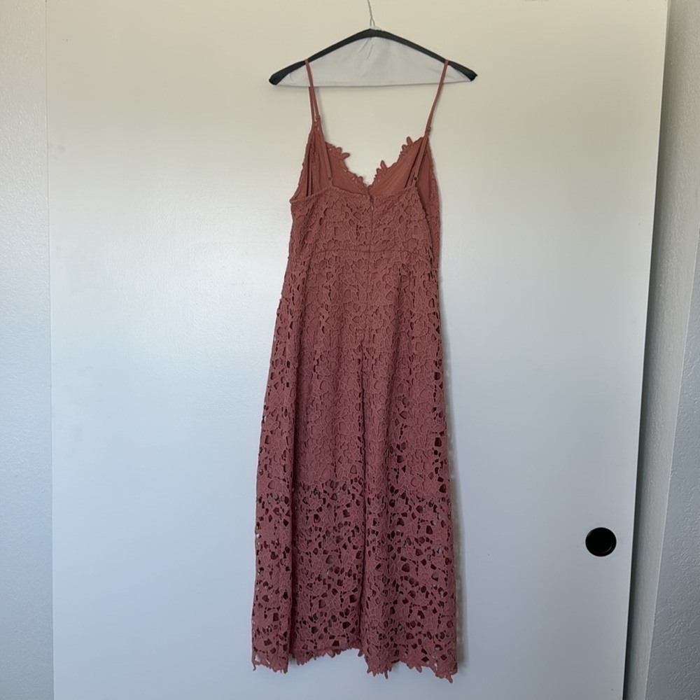 ASTR Blush Midi Dress - Picture 3 of 8